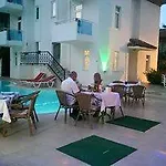 Apartahotel Tolan