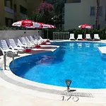 Tolan Apartahotel 3*