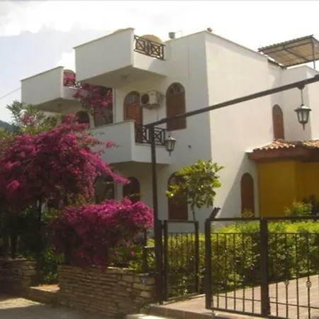 Tolan Lägenhetshotell