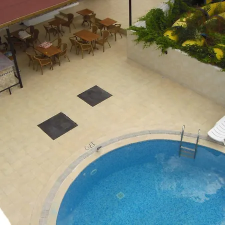 Tolan Lägenhetshotell