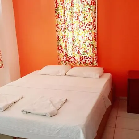 Tolan Hotel de apartamente 3*