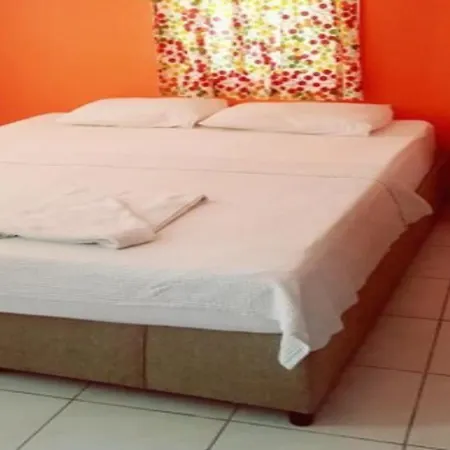 Tolan Lägenhetshotell 3*