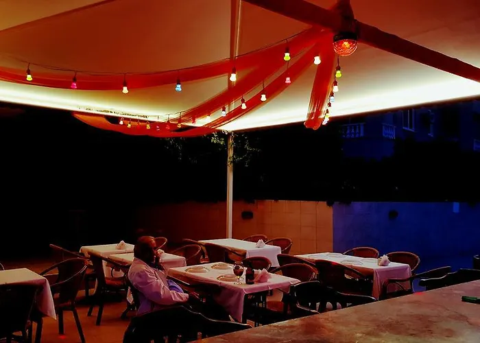 Aparthotel Tolan İçmeler