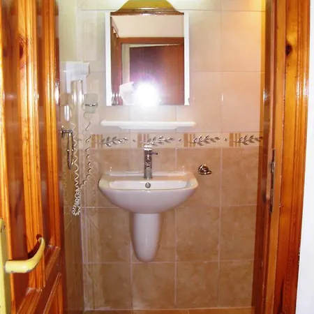 Apartmanhotel Tolan 3*