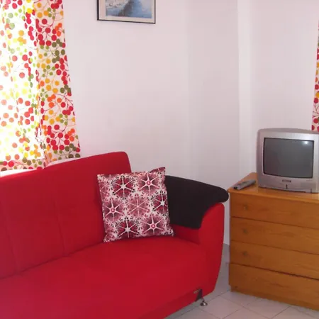 Tolan 3* Ичмелер